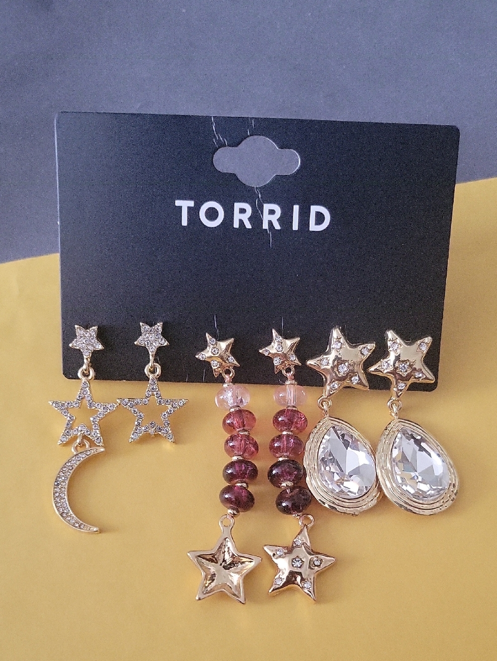 Celestial Beaded Earring Set Gold